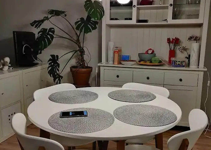 Adorable With A Stunning View *