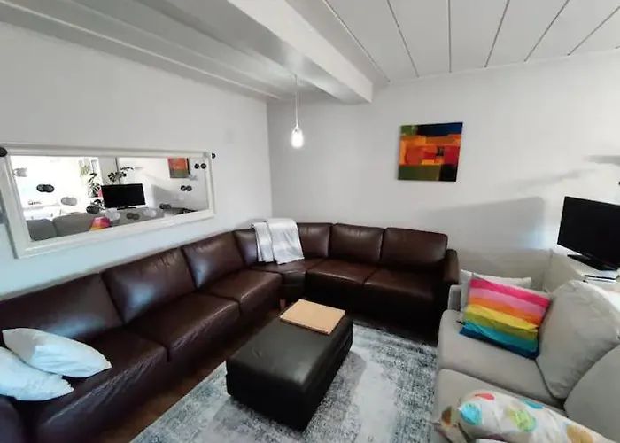 Adorable With A Stunning View *